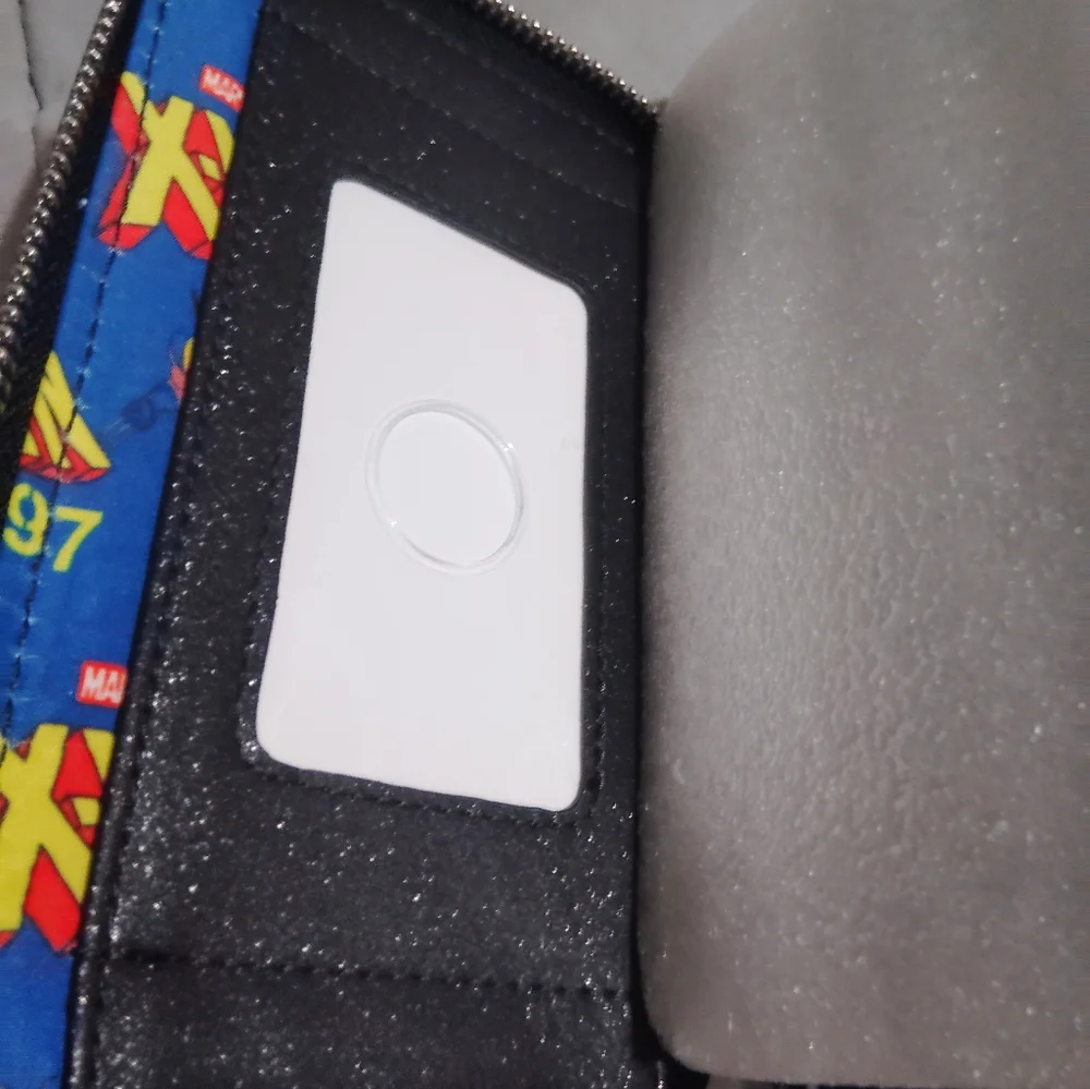 Loungefly Marvel Blue X-Men Wallet NWT - Picture 4 of 8